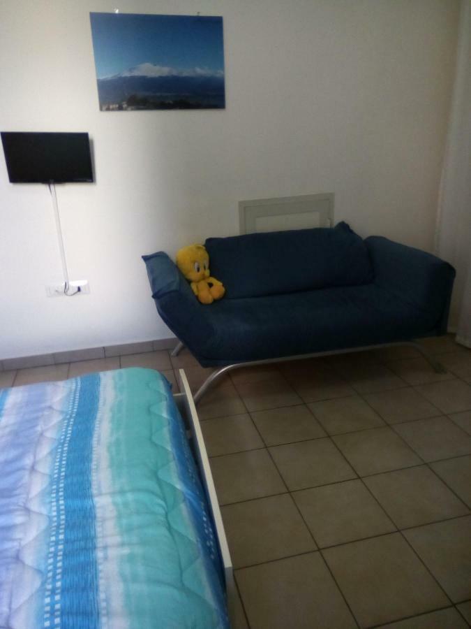 Bed And Breakfast Priscilla Regalbuto Εξωτερικό φωτογραφία